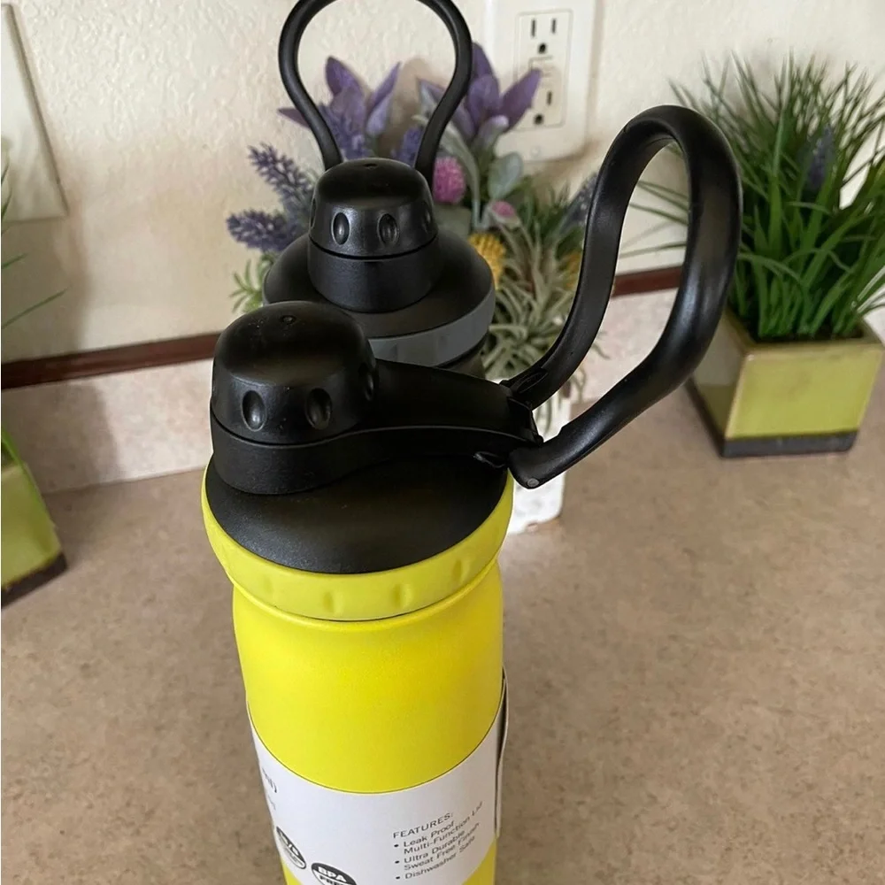 2 Built 24oz Tumblers Cold 24 Hours Hot 8 hours